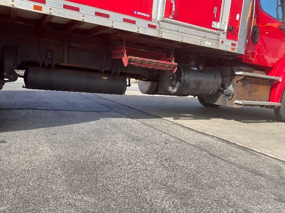 Refrigerated Truck-Light and Medium Duty Trucks-Freightliner-2019-M211264S-Milwaukee-WI-129,845\n\t\tmiles-$ 92,500 - Image 14