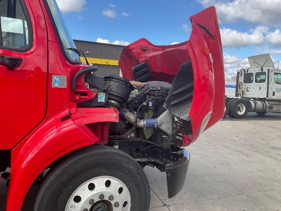 Refrigerated Truck-Light and Medium Duty Trucks-Freightliner-2019-M211264S-Milwaukee-WI-129,845\n\t\tmiles-$ 92,500 - Image 23