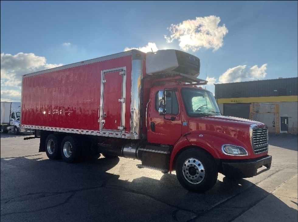 Refrigerated Truck-Light and Medium Duty Trucks-Freightliner-2019-M211264S-Milwaukee-WI-283,599\n\t\tmiles-$ 85,500 - Image 1