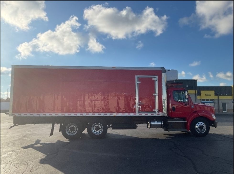 Refrigerated Truck-Light and Medium Duty Trucks-Freightliner-2019-M211264S-Milwaukee-WI-283,599\n\t\tmiles-$ 85,500 - Image 14