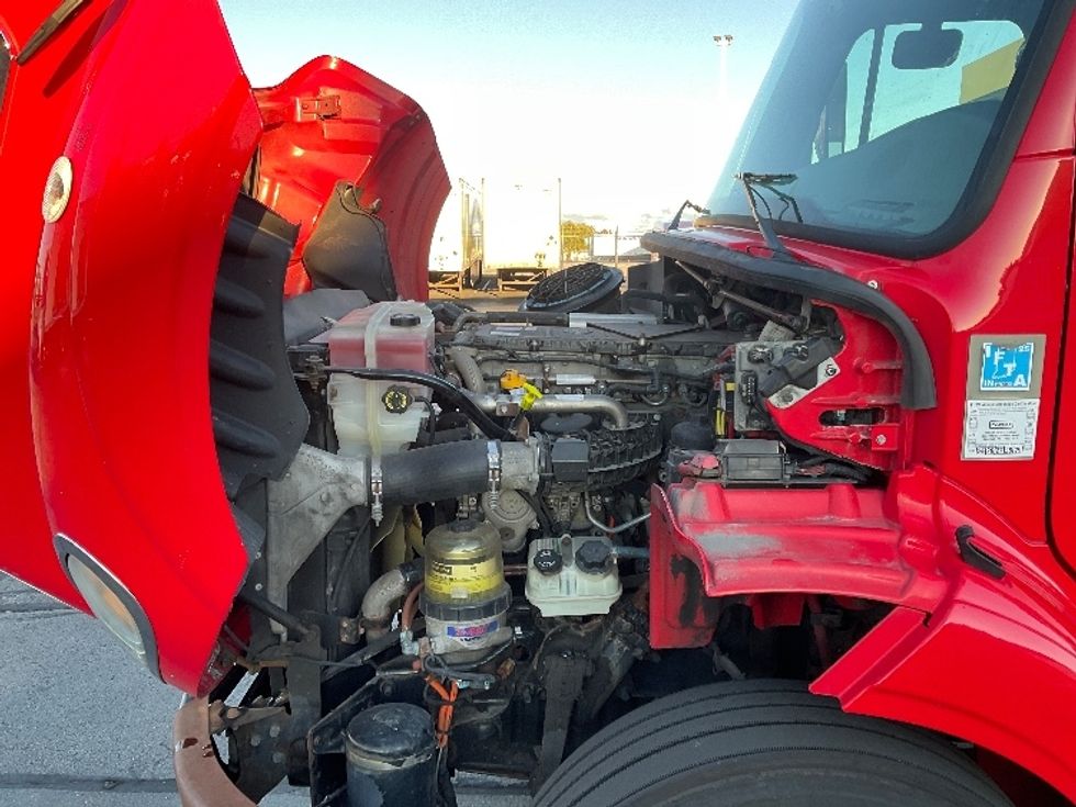 Refrigerated Truck-Light and Medium Duty Trucks-Freightliner-2019-M211264S-Milwaukee-WI-283,599\n\t\tmiles-$ 85,500 - Image 23