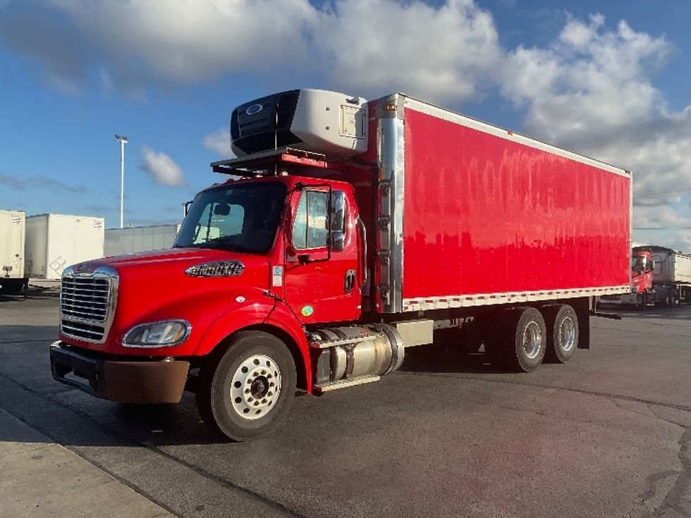 Refrigerated Truck-Light and Medium Duty Trucks-Freightliner-2019-M211264S-Milwaukee-WI-283,599\n\t\tmiles-$ 85,500 - Image 3