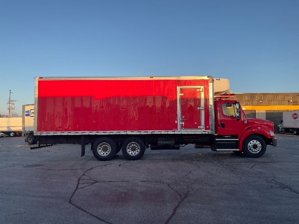 Refrigerated Truck-Light and Medium Duty Trucks-Freightliner-2019-M211264S-Milwaukee-WI-336,518\n\t\tmiles-$ 64,750 - Image 14