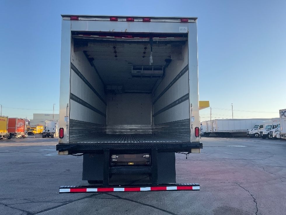 Refrigerated Truck-Light and Medium Duty Trucks-Freightliner-2019-M211264S-Milwaukee-WI-336,518\n\t\tmiles-$ 64,750 - Image 8