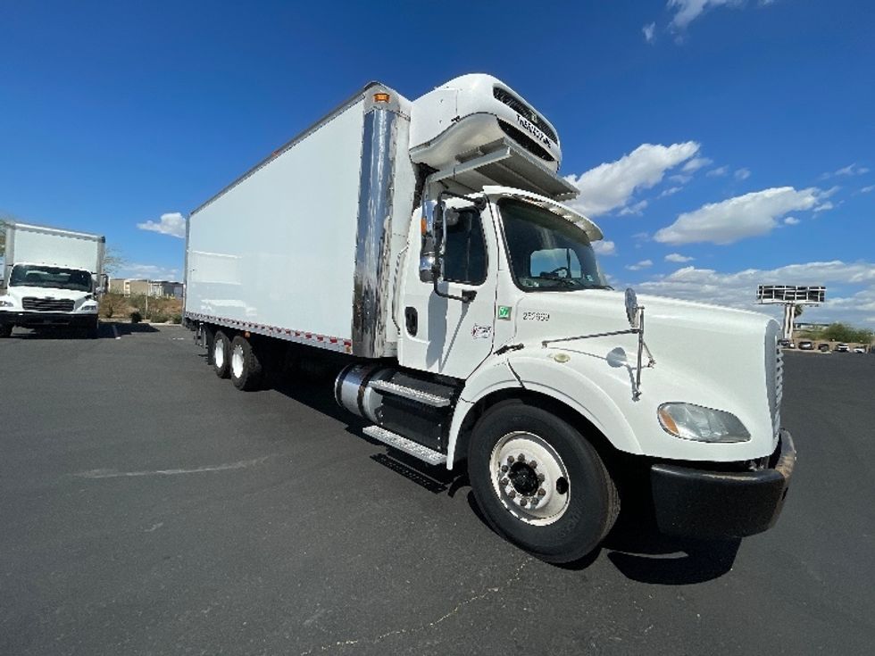 Refrigerated Truck-Light and Medium Duty Trucks-Freightliner-2019-M211264S-Phoenix-AZ-202,469\n\t\tmiles-$ 83,750 - Image 1