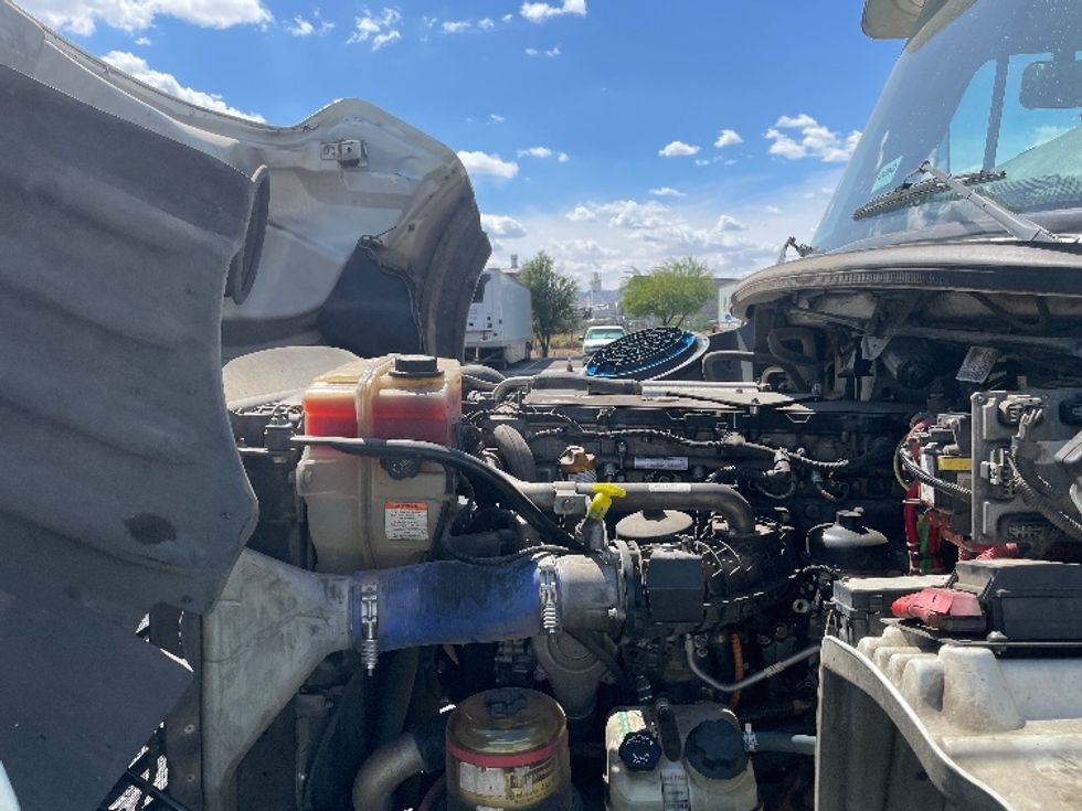 Refrigerated Truck-Light and Medium Duty Trucks-Freightliner-2019-M211264S-Phoenix-AZ-202,469\n\t\tmiles-$ 83,750 - Image 24