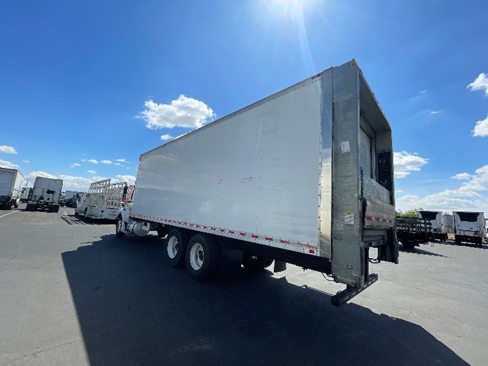 Refrigerated Truck-Light and Medium Duty Trucks-Freightliner-2019-M211264S-Phoenix-AZ-202,469\n\t\tmiles-$ 83,750 - Image 6
