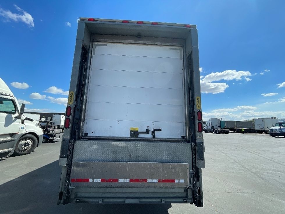 Refrigerated Truck-Light and Medium Duty Trucks-Freightliner-2019-M211264S-Phoenix-AZ-202,469\n\t\tmiles-$ 83,750 - Image 7
