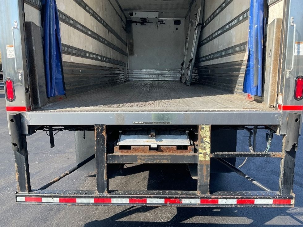 Refrigerated Truck-Light and Medium Duty Trucks-Freightliner-2020-Cascadia X11364S-Lancaster-PA-305,405\n\t\tmiles-$ 89,750 - Image 9