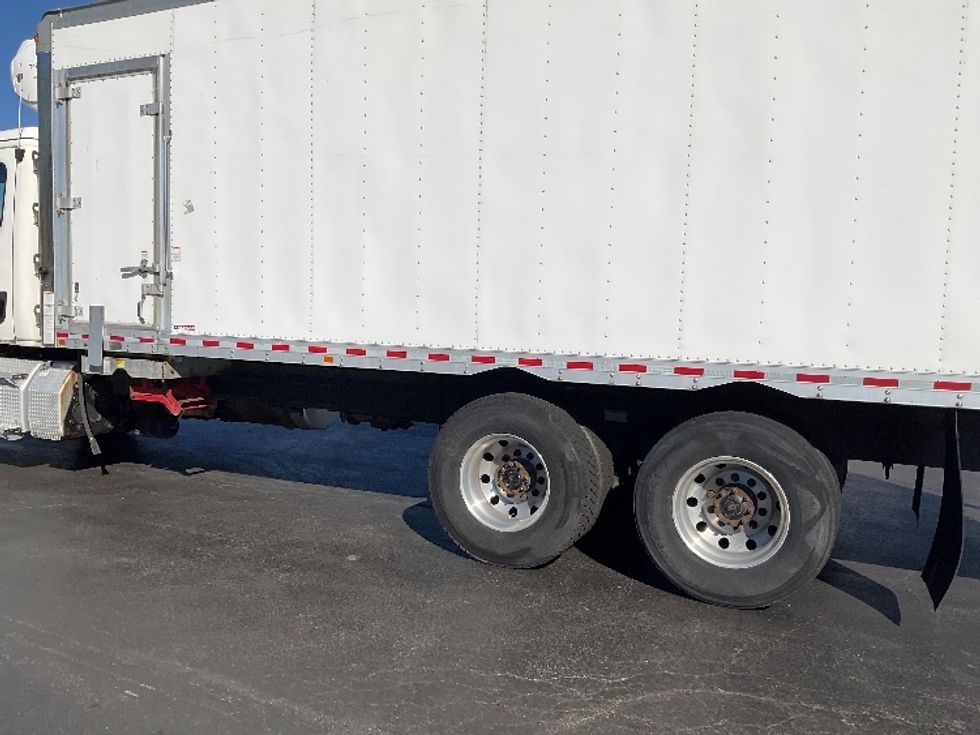Refrigerated Truck-Light and Medium Duty Trucks-Freightliner-2020-Cascadia X11364S-Lancaster-PA-325,408\n\t\tmiles-$ 89,000 - Image 5
