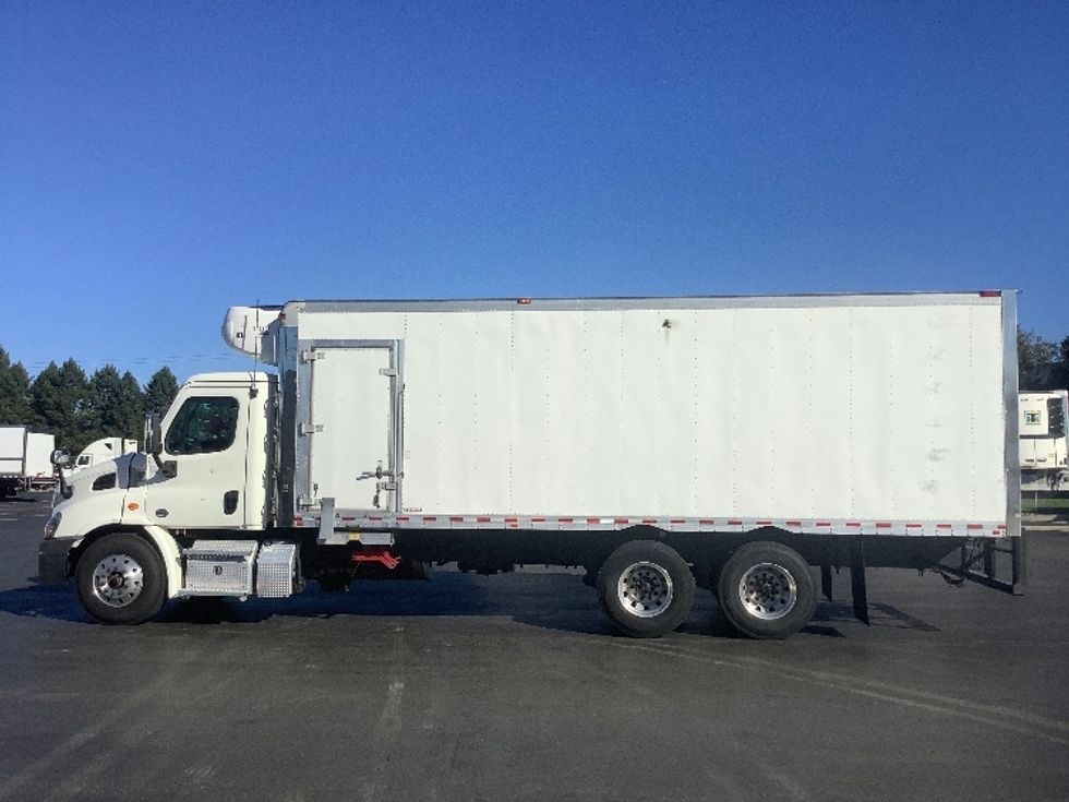 Refrigerated Truck-Light and Medium Duty Trucks-Freightliner-2020-Cascadia X11364S-Lancaster-PA-359,351\n\t\tmiles-$ 88,250 - Image 4