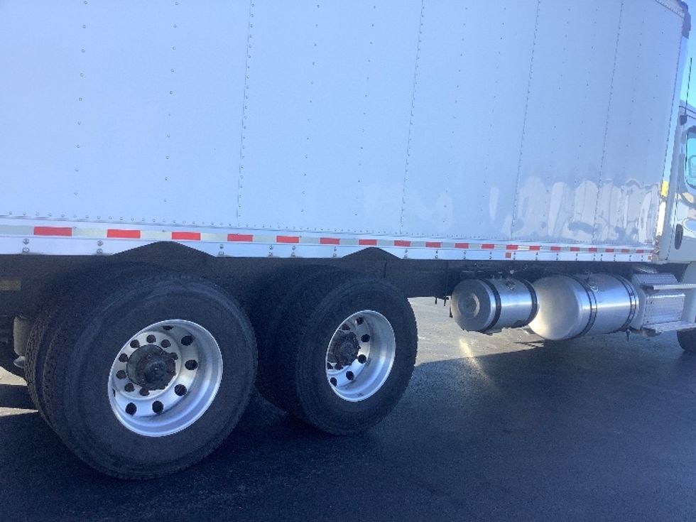 Refrigerated Truck-Light and Medium Duty Trucks-Freightliner-2020-Cascadia X11364S-Lancaster-PA-359,351\n\t\tmiles-$ 88,250 - Image 13