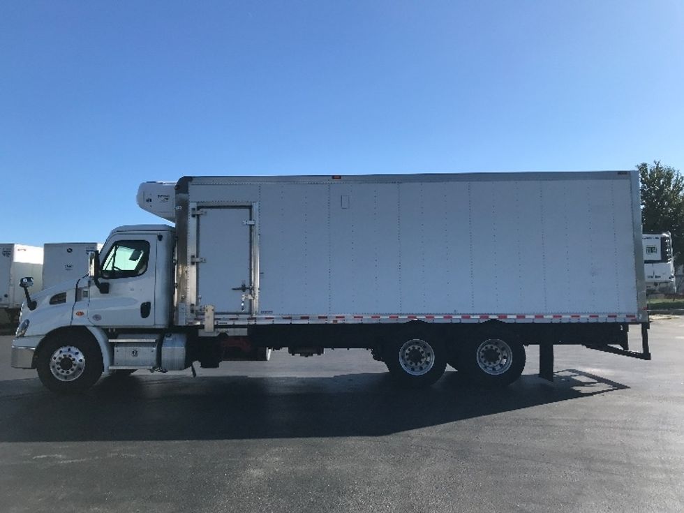 Refrigerated Truck-Light and Medium Duty Trucks-Freightliner-2020-Cascadia X11364S-Lancaster-PA-430,562\n\t\tmiles-$ 82,250 - Image 4