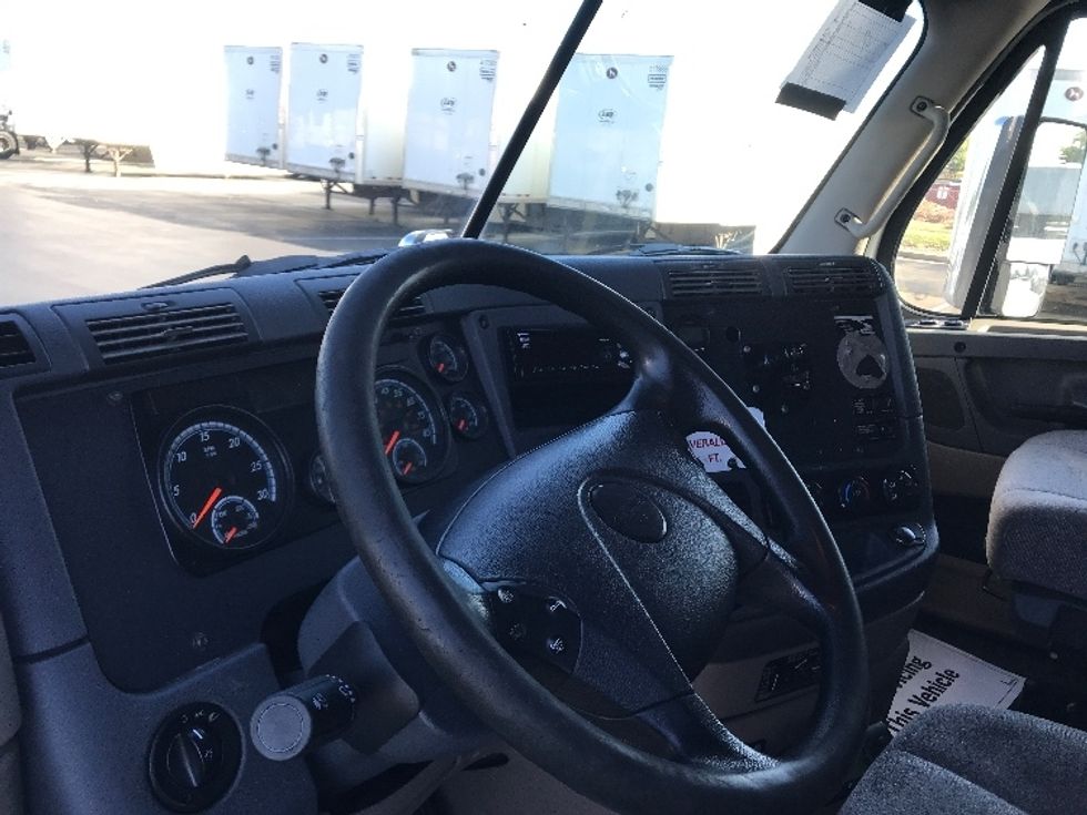 Refrigerated Truck-Light and Medium Duty Trucks-Freightliner-2020-Cascadia X11364S-Lancaster-PA-430,562\n\t\tmiles-$ 82,250 - Image 17