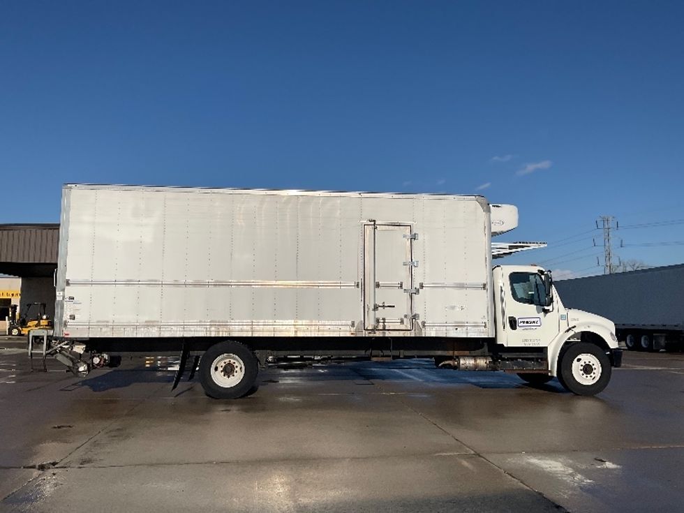 Refrigerated Truck-Light and Medium Duty Trucks-Freightliner-2020-M2-Allen Park-MI-222,400\n\t\tmiles-$ 45,000 - Image 15