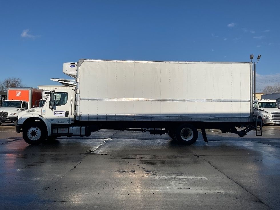 Refrigerated Truck-Light and Medium Duty Trucks-Freightliner-2020-M2-Allen Park-MI-222,400\n\t\tmiles-$ 45,000 - Image 4