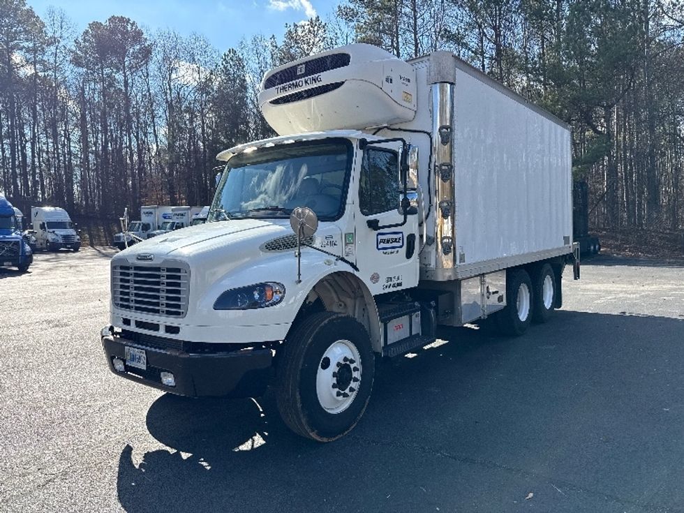 Refrigerated Truck-Light and Medium Duty Trucks-Freightliner-2020-M2-Atlanta (Forest Park)-GA-194,021\n\t\tmiles-$ 54,750 - Image 3