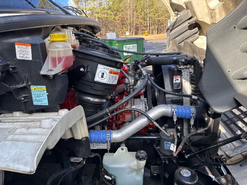 Refrigerated Truck-Light and Medium Duty Trucks-Freightliner-2020-M2-Atlanta (Forest Park)-GA-194,021\n\t\tmiles-$ 54,750 - Image 23