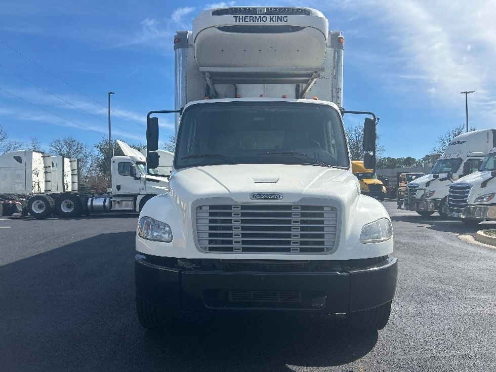 Refrigerated Truck-Light and Medium Duty Trucks-Freightliner-2020-M2-Atlanta (Forest Park)-GA-197,414\n\t\tmiles-$ 58,250 - Image 2