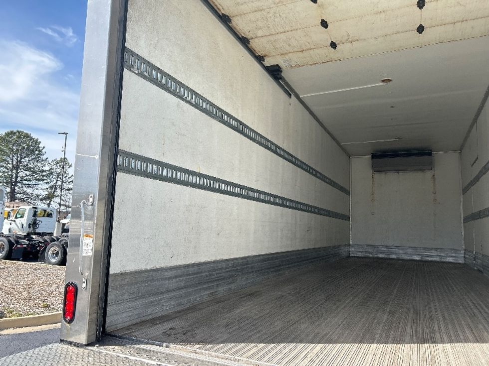 Refrigerated Truck-Light and Medium Duty Trucks-Freightliner-2020-M2-Atlanta (Forest Park)-GA-197,414\n\t\tmiles-$ 58,250 - Image 11