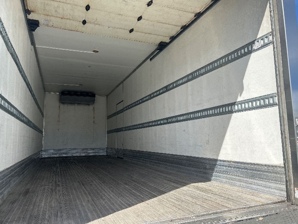 Refrigerated Truck-Light and Medium Duty Trucks-Freightliner-2020-M2-Atlanta (Forest Park)-GA-197,414\n\t\tmiles-$ 58,250 - Image 12