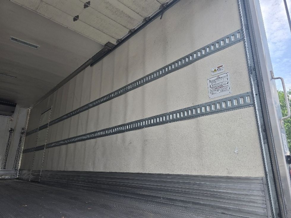 Refrigerated Truck-Light and Medium Duty Trucks-Freightliner-2020-M2-Atlanta (Forest Park)-GA-250,316\n\t\tmiles-$ 55,750 - Image 12
