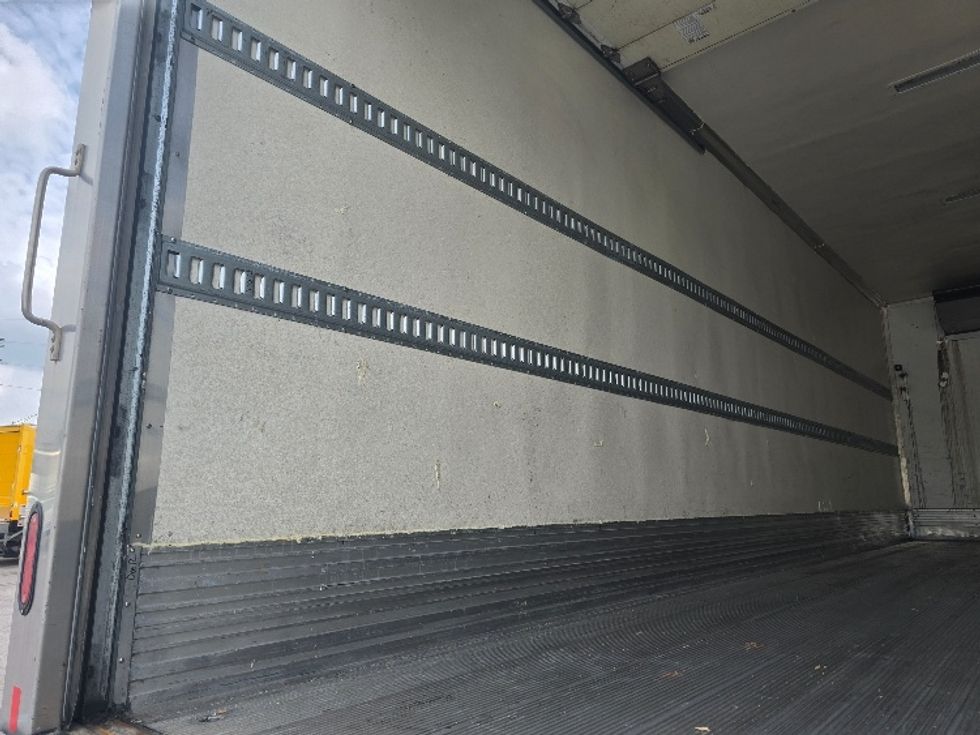 Refrigerated Truck-Light and Medium Duty Trucks-Freightliner-2020-M2-Atlanta (Forest Park)-GA-250,316\n\t\tmiles-$ 55,750 - Image 11