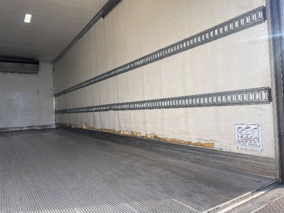 Refrigerated Truck-Light and Medium Duty Trucks-Freightliner-2020-M2-Auburn-MA-215,725\n\t\tmiles-$ 56,500 - Image 11