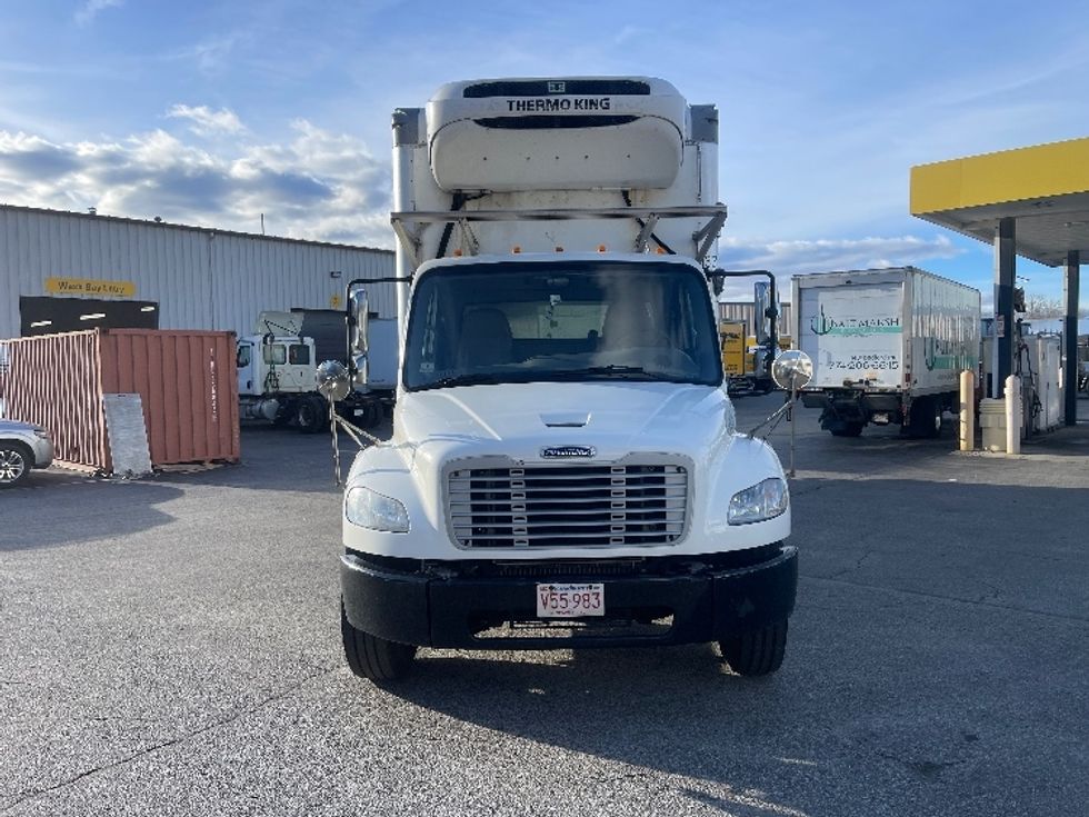 Refrigerated Truck-Light and Medium Duty Trucks-Freightliner-2020-M2-Auburn-MA-215,725\n\t\tmiles-$ 56,500 - Image 2