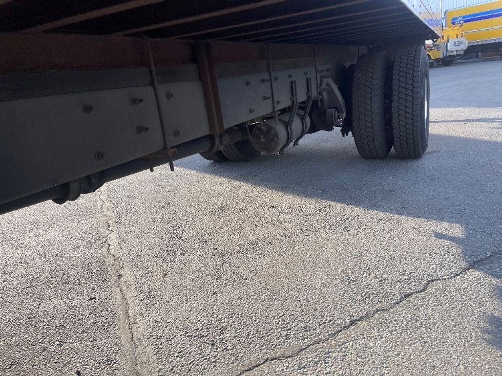 Refrigerated Truck-Light and Medium Duty Trucks-Freightliner-2020-M2-Auburn-MA-215,725\n\t\tmiles-$ 56,500 - Image 5