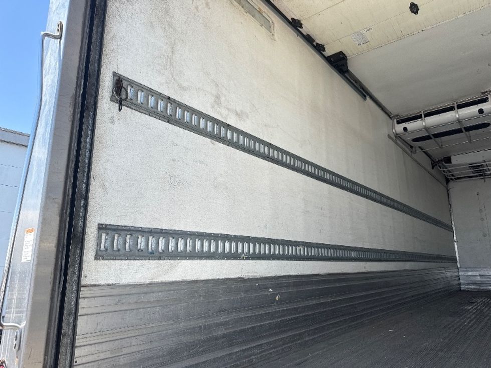 Refrigerated Truck-Light and Medium Duty Trucks-Freightliner-2020-M2-Aurora-CO-117,995\n\t\tmiles-$ 69,750 - Image 11