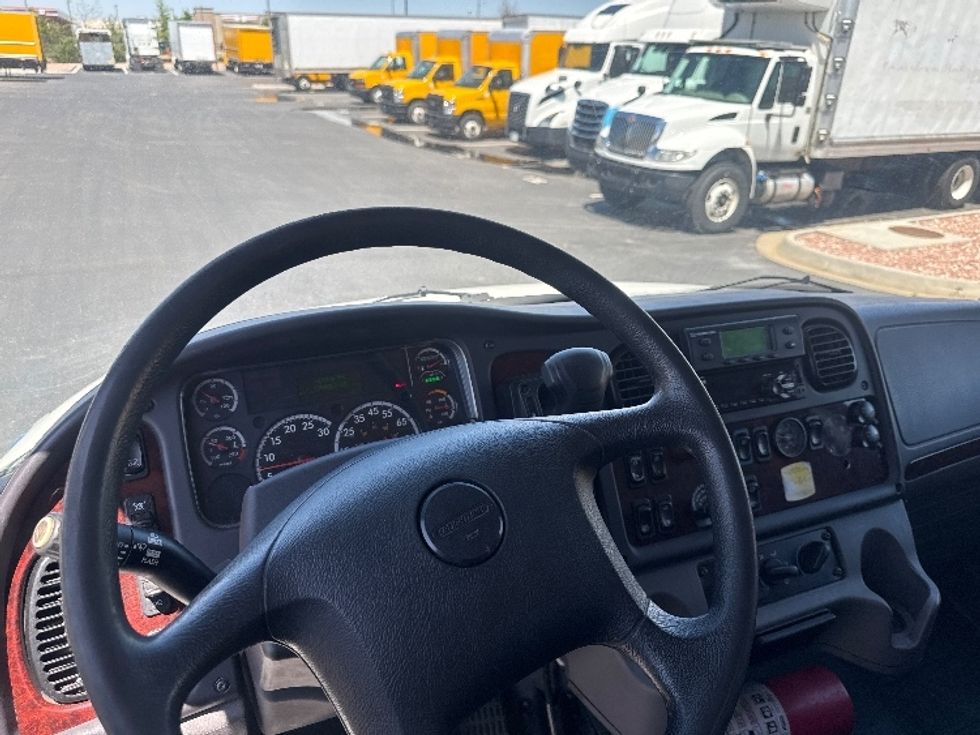 Refrigerated Truck-Light and Medium Duty Trucks-Freightliner-2020-M2-Aurora-CO-117,995\n\t\tmiles-$ 69,750 - Image 17