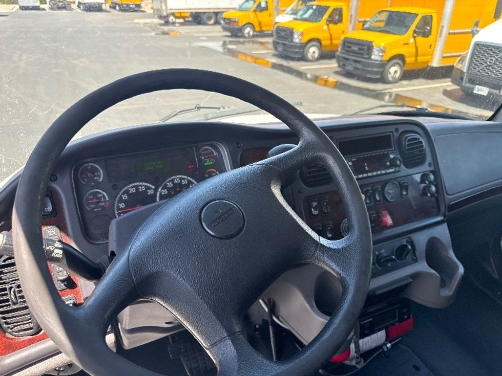 Refrigerated Truck-Light and Medium Duty Trucks-Freightliner-2020-M2-Aurora-CO-147,667\n\t\tmiles-$ 64,750 - Image 17