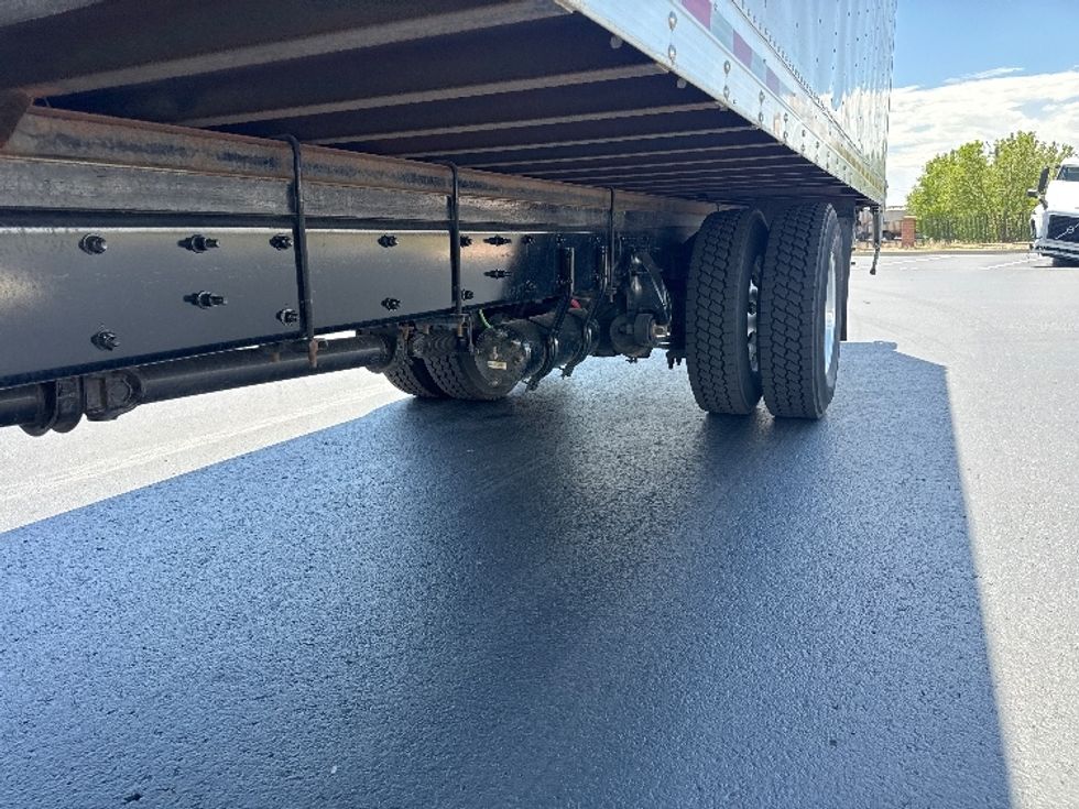 Refrigerated Truck-Light and Medium Duty Trucks-Freightliner-2020-M2-Aurora-CO-92,772\n\t\tmiles-$ 72,250 - Image 5