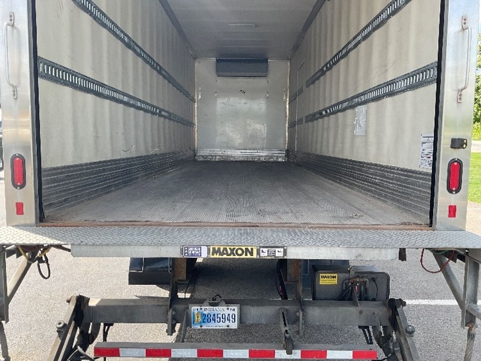 Refrigerated Truck-Light and Medium Duty Trucks-Freightliner-2020-M2-Baltimore-MD-159,670\n\t\tmiles-$ 53,750 - Image 10