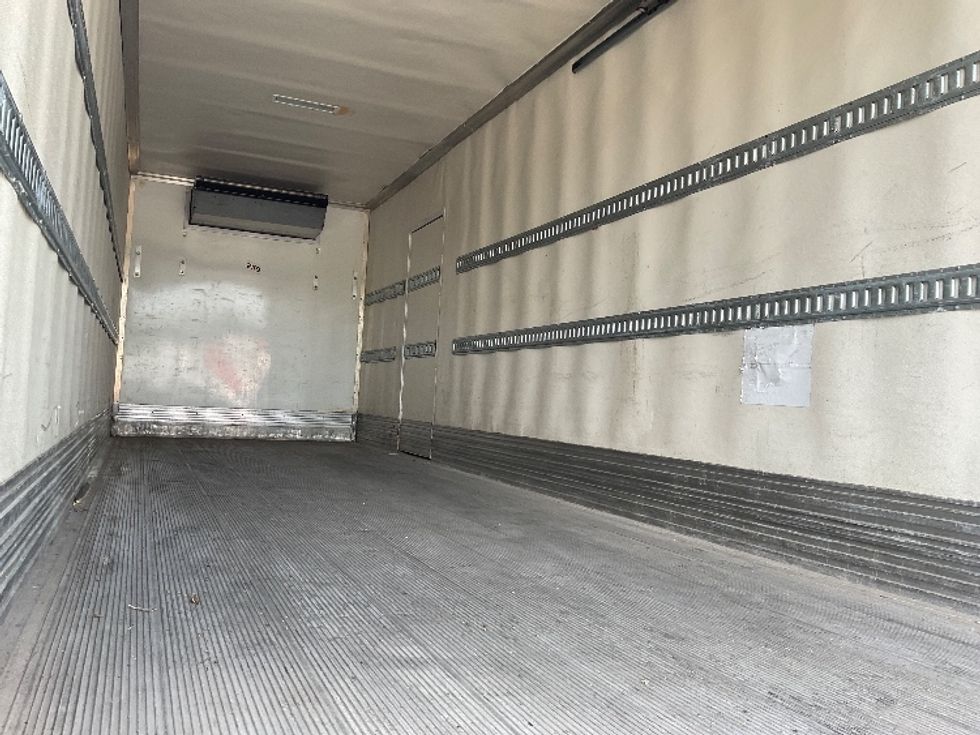 Refrigerated Truck-Light and Medium Duty Trucks-Freightliner-2020-M2-Baltimore-MD-159,670\n\t\tmiles-$ 53,750 - Image 16