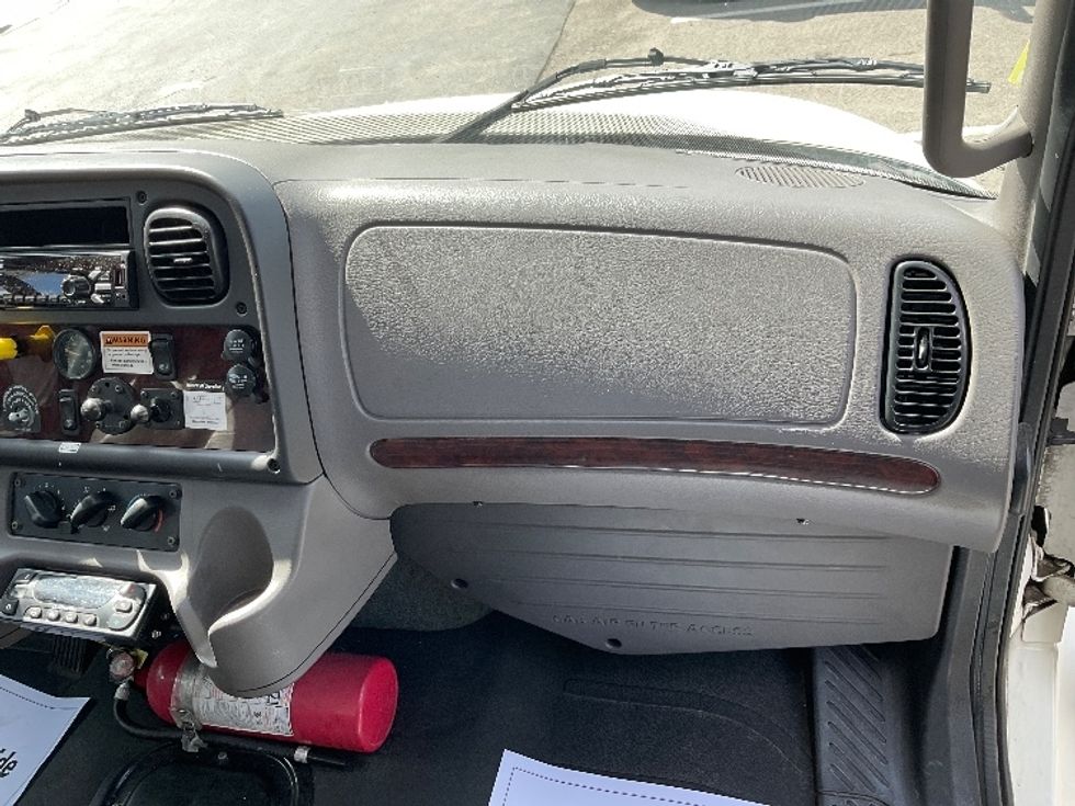 Refrigerated Truck-Light and Medium Duty Trucks-Freightliner-2020-M2-Baltimore-MD-159,670\n\t\tmiles-$ 53,750 - Image 21