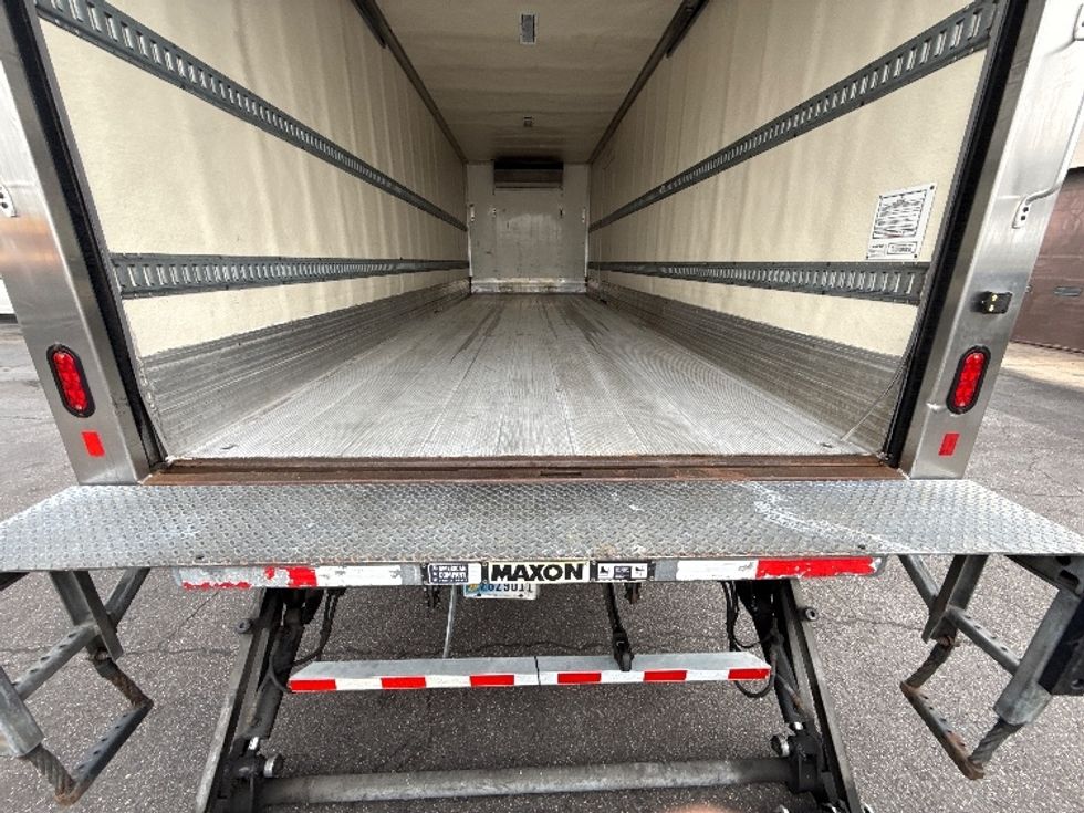 Refrigerated Truck-Light and Medium Duty Trucks-Freightliner-2020-M2-Baltimore-MD-175,385\n\t\tmiles-$ 53,000 - Image 10