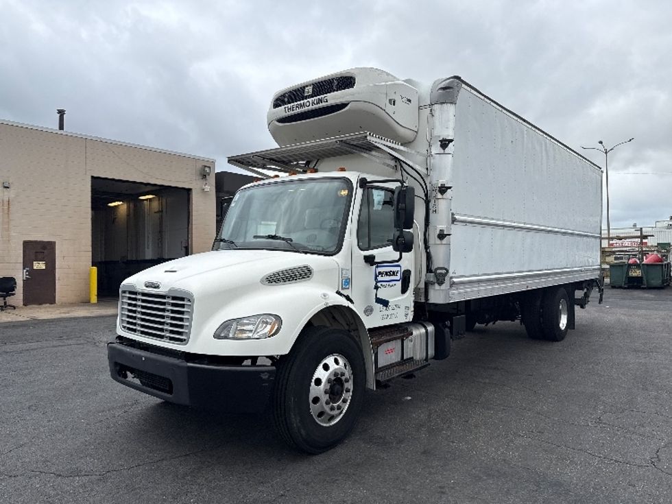 Refrigerated Truck-Light and Medium Duty Trucks-Freightliner-2020-M2-Baltimore-MD-175,385\n\t\tmiles-$ 53,000 - Image 3