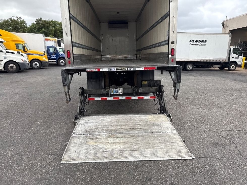Refrigerated Truck-Light and Medium Duty Trucks-Freightliner-2020-M2-Baltimore-MD-175,385\n\t\tmiles-$ 53,000 - Image 9