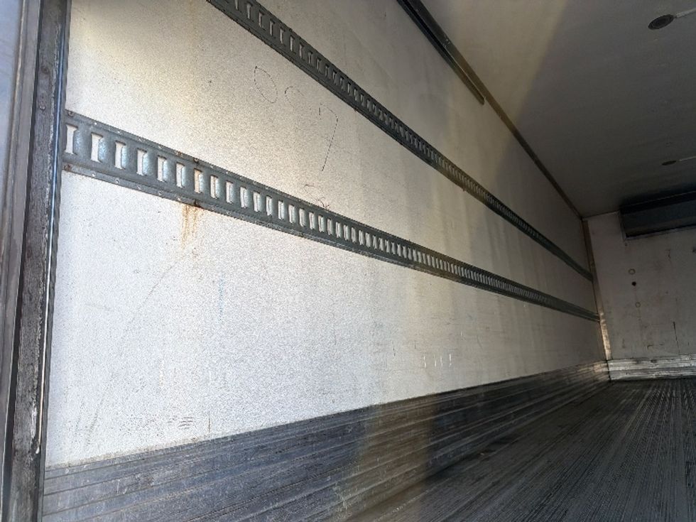 Refrigerated Truck-Light and Medium Duty Trucks-Freightliner-2020-M2-Baltimore-MD-191,679\n\t\tmiles-$ 50,250 - Image 11