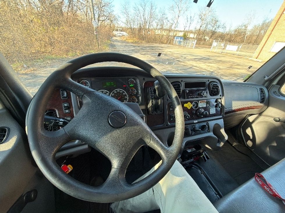 Refrigerated Truck-Light and Medium Duty Trucks-Freightliner-2020-M2-Baltimore-MD-191,679\n\t\tmiles-$ 50,250 - Image 17