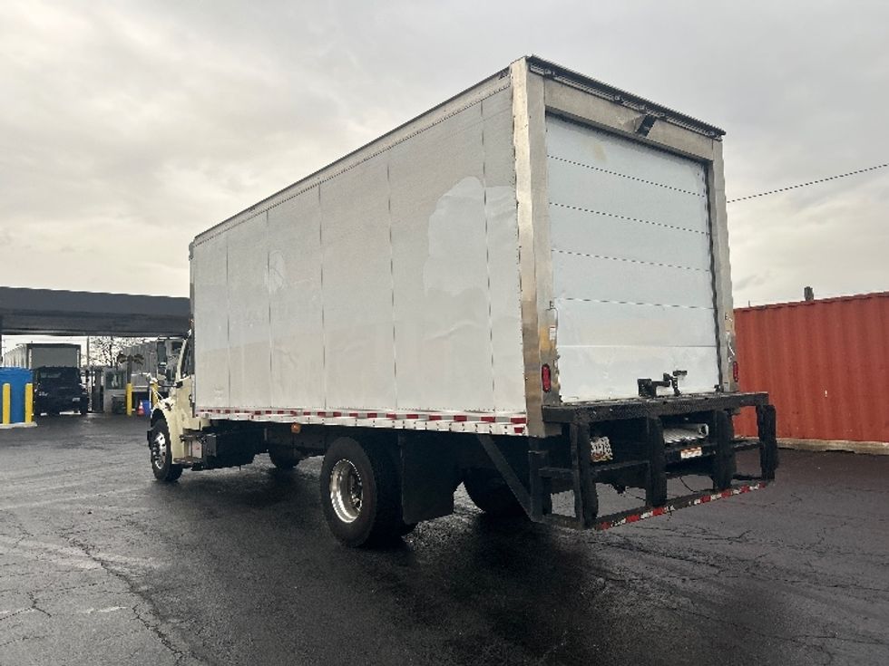 Refrigerated Truck-Light and Medium Duty Trucks-Freightliner-2020-M2-Baltimore-MD-304,936\n\t\tmiles-$ 29,000 - Image 6