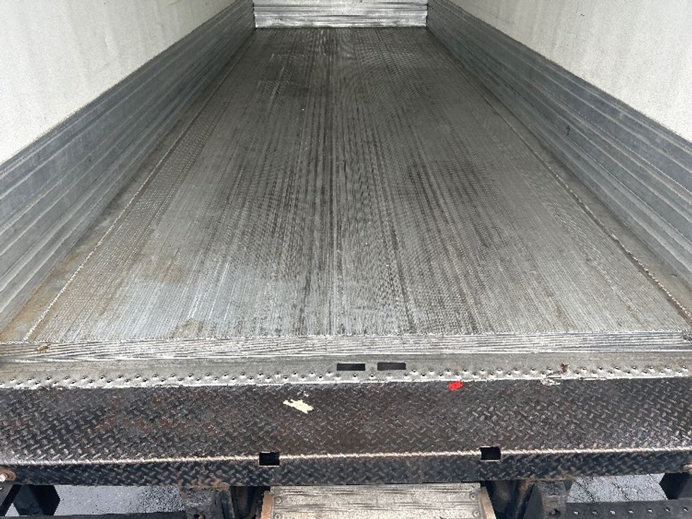 Refrigerated Truck-Light and Medium Duty Trucks-Freightliner-2020-M2-Baltimore-MD-320,808\n\t\tmiles-$ 26,750 - Image 10