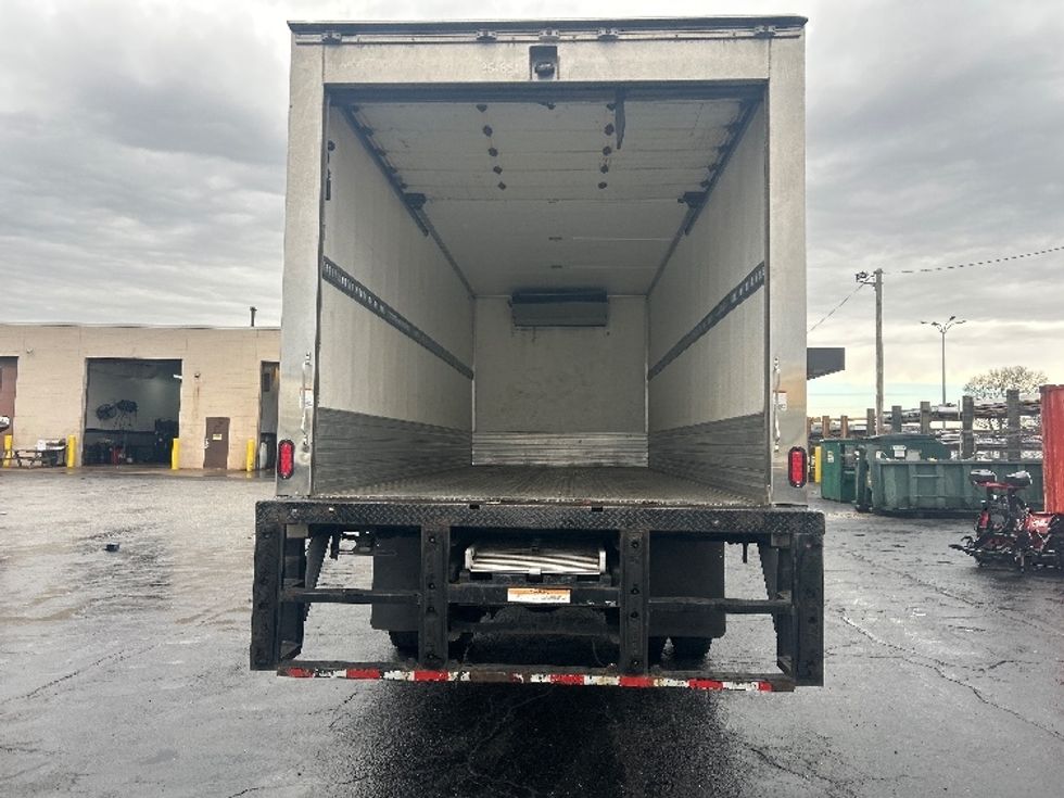 Refrigerated Truck-Light and Medium Duty Trucks-Freightliner-2020-M2-Baltimore-MD-320,808\n\t\tmiles-$ 26,750 - Image 8