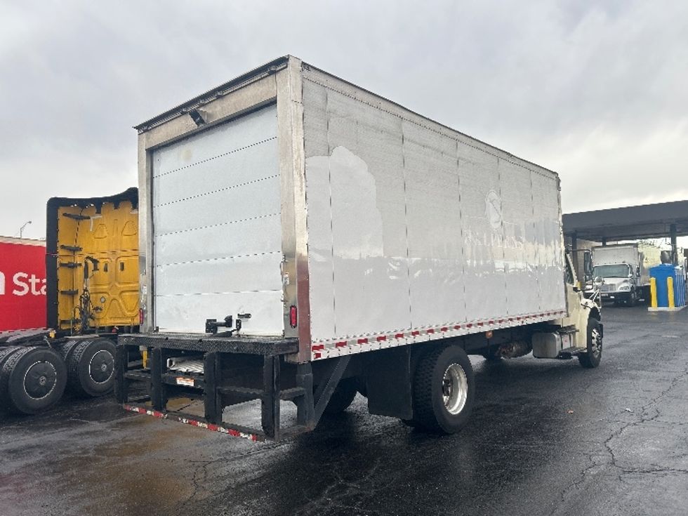 Refrigerated Truck-Light and Medium Duty Trucks-Freightliner-2020-M2-Baltimore-MD-347,451\n\t\tmiles-$ 23,250 - Image 13