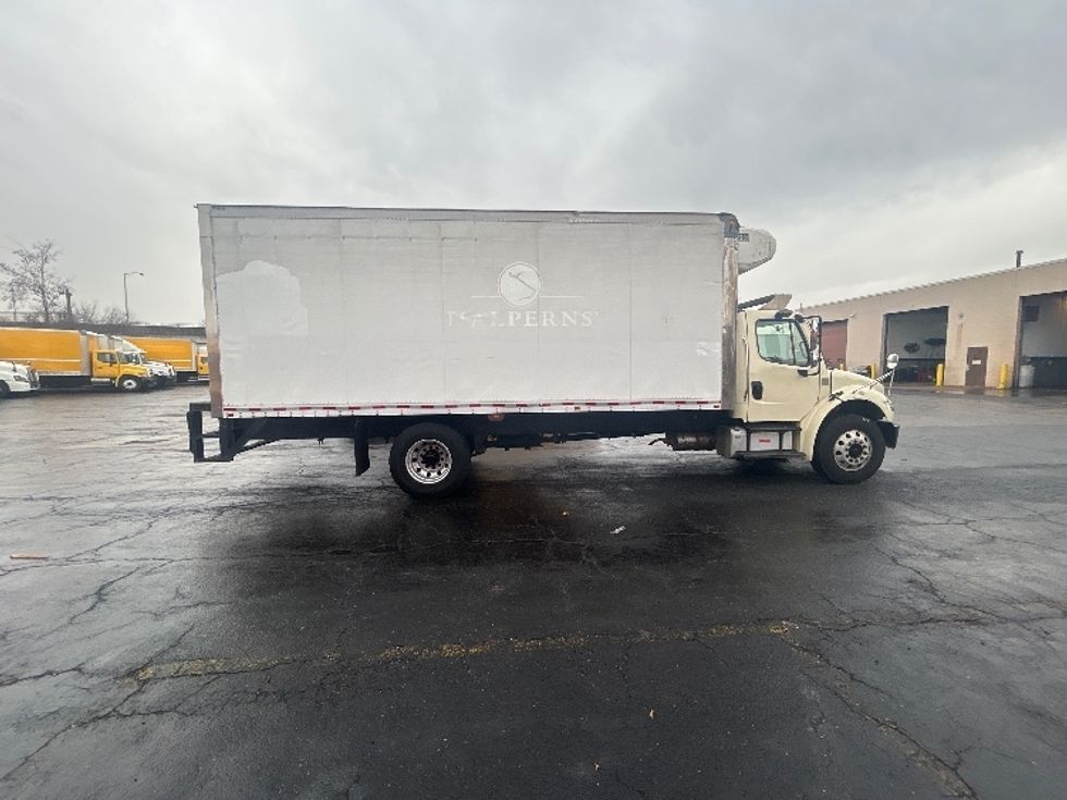 Refrigerated Truck-Light and Medium Duty Trucks-Freightliner-2020-M2-Baltimore-MD-347,451\n\t\tmiles-$ 23,250 - Image 15