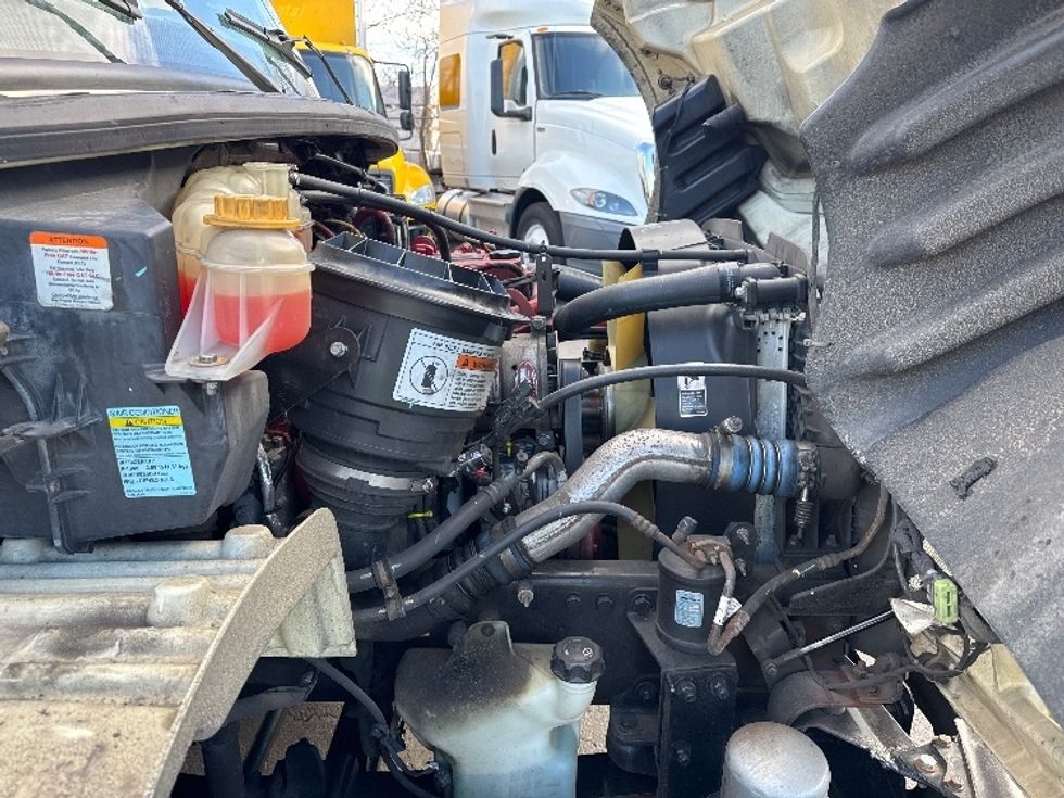 Refrigerated Truck-Light and Medium Duty Trucks-Freightliner-2020-M2-Baltimore-MD-352,743\n\t\tmiles-$ 22,250 - Image 23