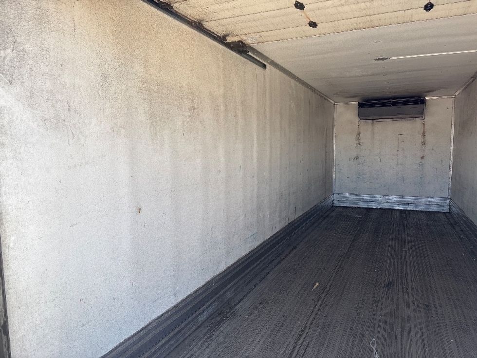 Refrigerated Truck-Light and Medium Duty Trucks-Freightliner-2020-M2-Baton Rouge-LA-347,147\n\t\tmiles-$ 12,500 - Image 11