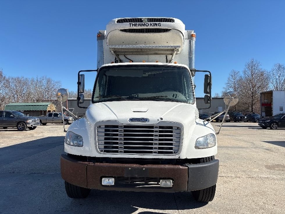 Refrigerated Truck-Light and Medium Duty Trucks-Freightliner-2020-M2-Baton Rouge-LA-347,147\n\t\tmiles-$ 12,500 - Image 2